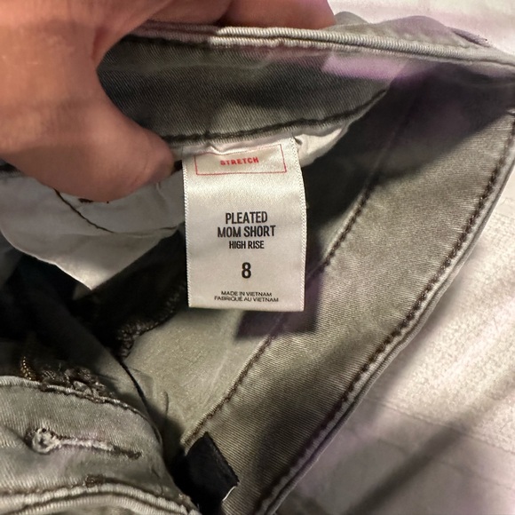 Express High Rise Mom Short - Picture 3 of 3